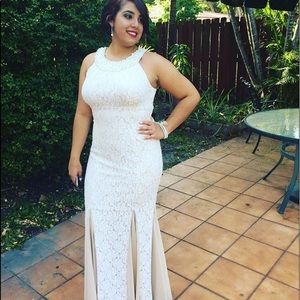 White lacy wedding dress